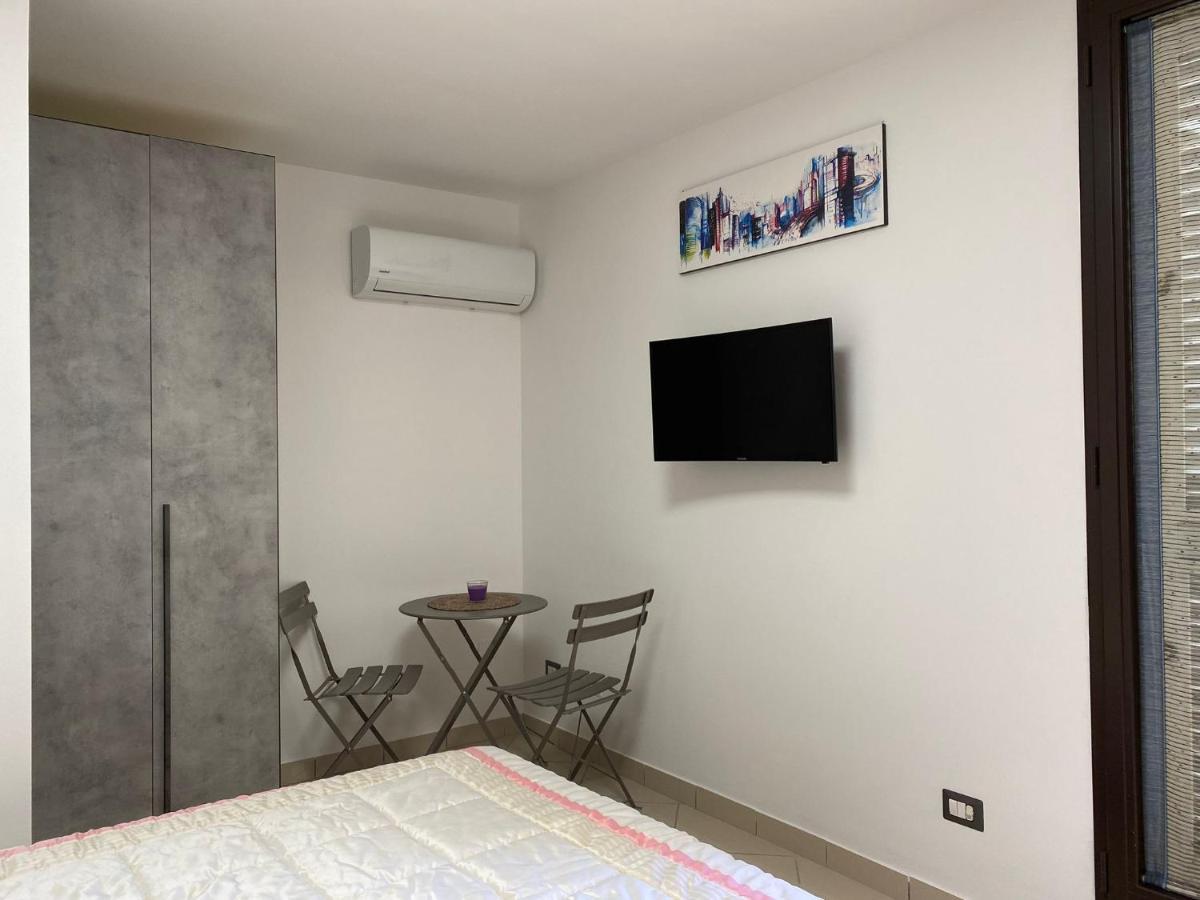 Room Mazzini Лечче Екстер'єр фото